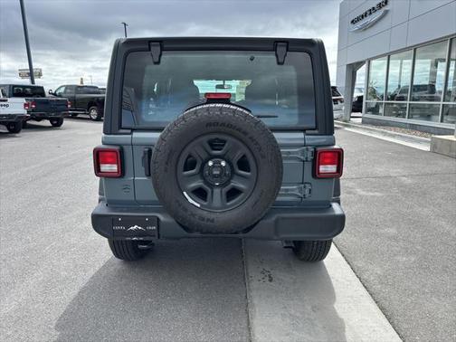 2025 Jeep Wrangler Sport