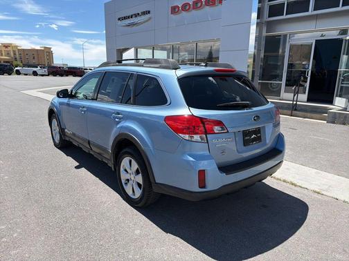 Sky Blue Metallic 2011 Subaru Outback 2.5 i Limited