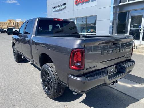 2025 RAM 2500 Big Horn Crew Cab 4x4 6'4' Box