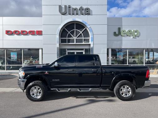 2019 RAM 2500 Laramie Crew Cab 4x4 6'4' Box