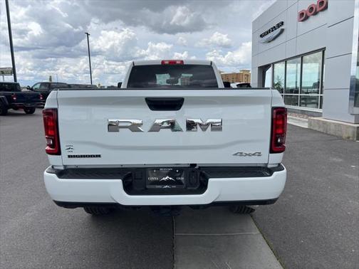 2025 RAM 3500 Big Horn Crew Cab 4x4 8' Box