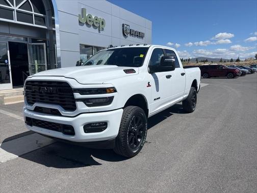 2025 RAM 3500 Big Horn Crew Cab 4x4 6'4' Box