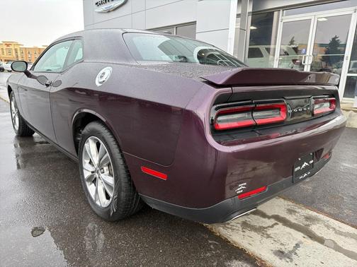 2021 Dodge Challenger SXT