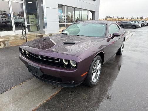 2021 Dodge Challenger SXT