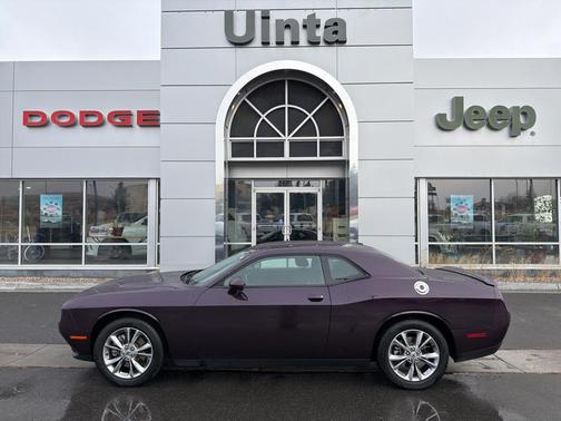 2021 Dodge Challenger SXT