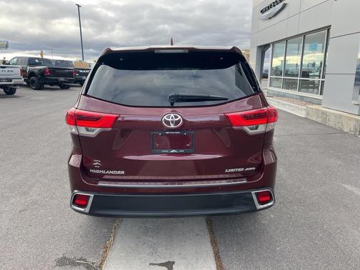2017 Toyota Highlander Limited Platinum