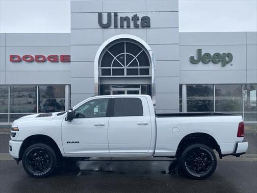 2025 RAM 3500 Laramie Crew Cab 4x4 6'4' Box