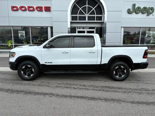 Bright White Clearcoat 2020 RAM 1500 Rebel