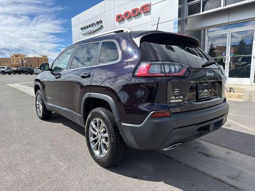 2021 Jeep Cherokee Latitude Lux