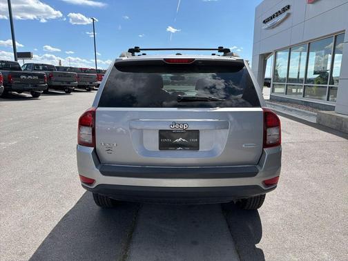 Billet Silver Metallic Clearcoat 2016 Jeep Compass Latitude