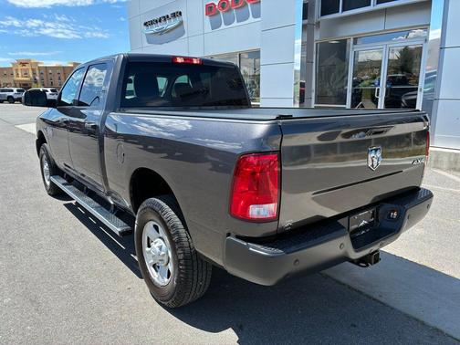 Granite Crystal Metallic Clearcoat 2018 RAM 3500 Tradesman Crew Cab 4x4 6'4' Box