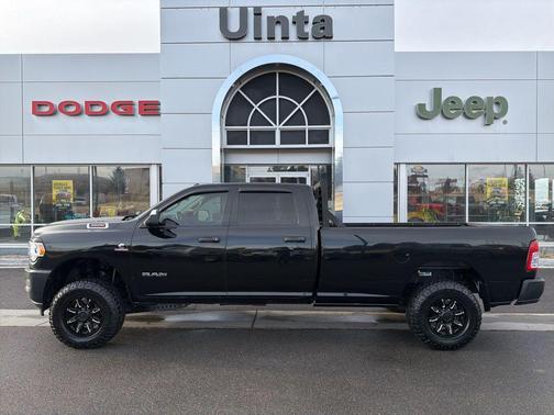 2020 RAM 3500 Tradesman Crew Cab 4x4 8' Box