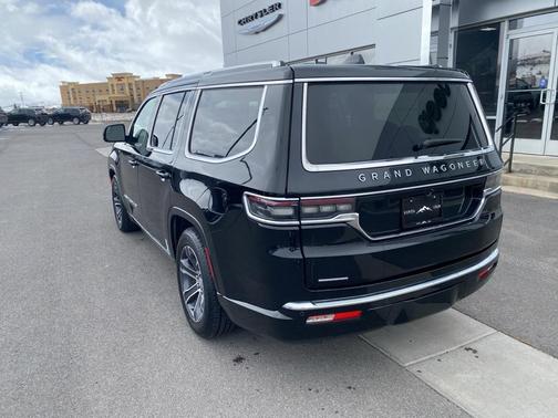 2023 Jeep Grand Wagoneer 4x4