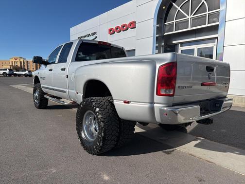 2006 Dodge Ram 3500 SLT/Sport