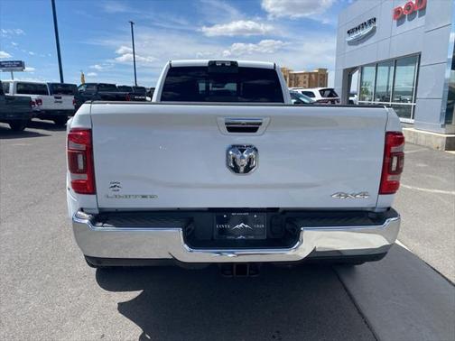 2021 RAM 3500 Limited Crew Cab 4x4 8' Box