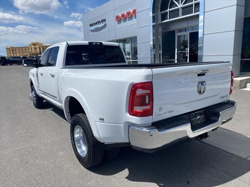 2021 RAM 3500 Limited Crew Cab 4x4 8' Box