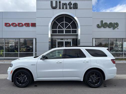 DB Black Clearcoat 2026 Dodge Durango GT Plus