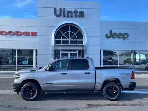 2025 RAM 1500 Warlock Crew Cab 4x4 5'7' Box