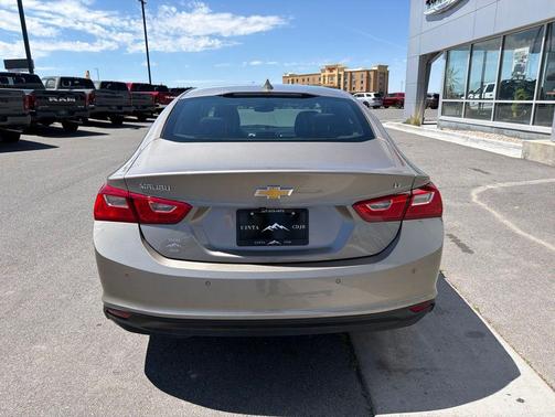 Mineral Gray Metallic 2024 Chevrolet Malibu FWD 1LT