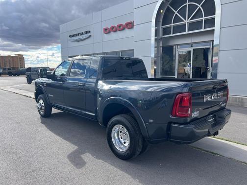 2026 RAM 3500 Longhorn