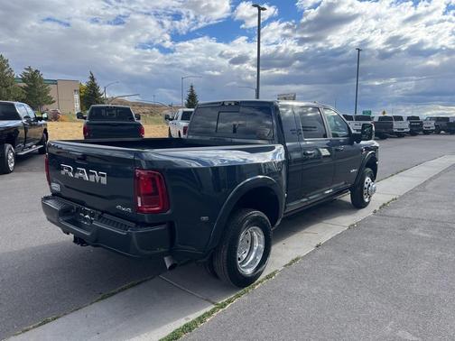 2026 RAM 3500 Longhorn