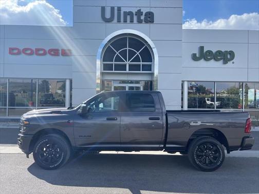 2025 RAM 2500 Big Horn Crew Cab 4x2 6'4' Box