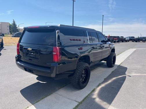 2019 Chevrolet Suburban LT