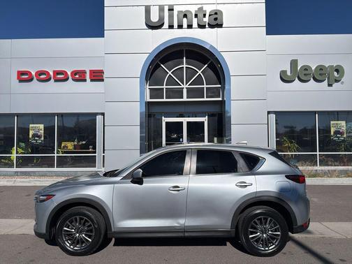 2017 Mazda CX-5 Sport