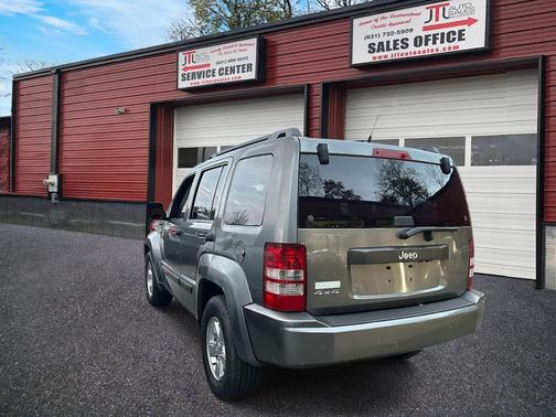 2012 Jeep Liberty Sport