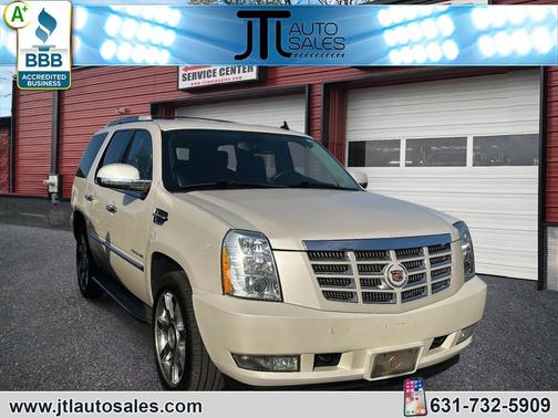 2014 Cadillac Escalade Luxury