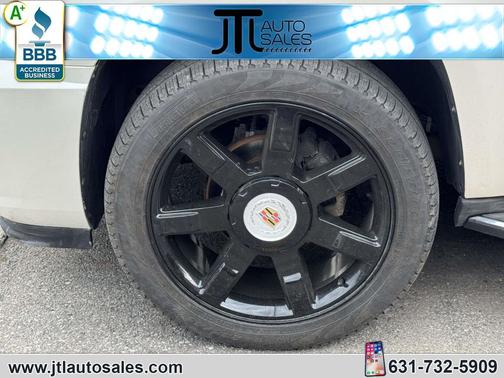White Diamond Tricoat 2014 Cadillac Escalade Luxury