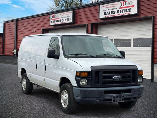 Oxford White 2012 Ford E250 Cargo