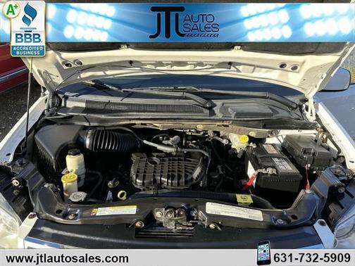 2011 Chrysler Town & Country Touring-L