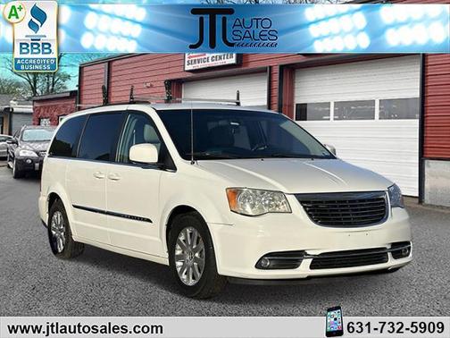 2011 Chrysler Town & Country Touring-L