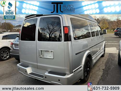 2021 Chevrolet Express 2500 LS