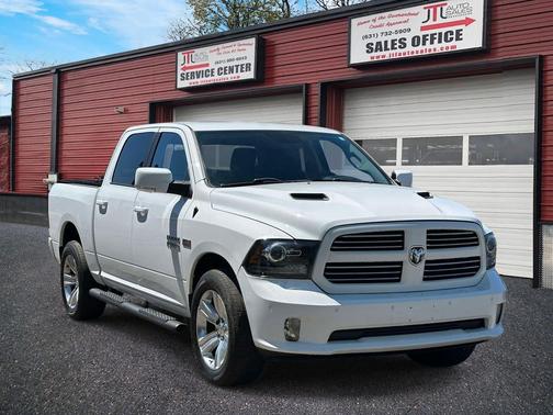 Bright White Clearcoat 2015 RAM 1500 Sport