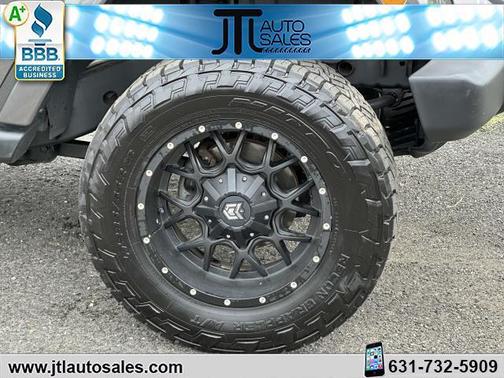 2014 Jeep Wrangler Unlimited Sahara