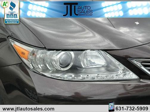 2013 Lexus ES 300h Base