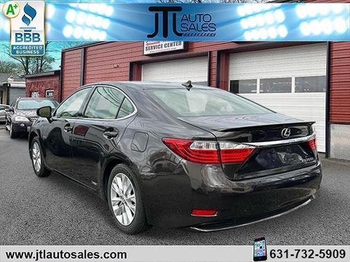 2013 Lexus ES 300h Base