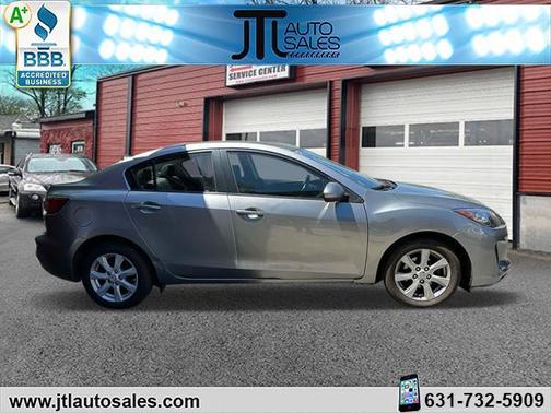 2013 Mazda Mazda3 i Sport