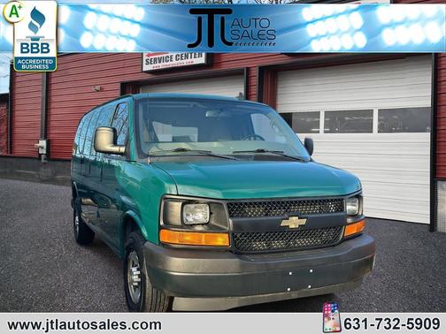 2017 Chevrolet Express 3500 Work Van