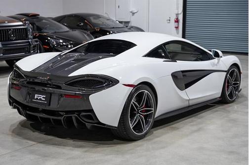 2017 McLaren 570S