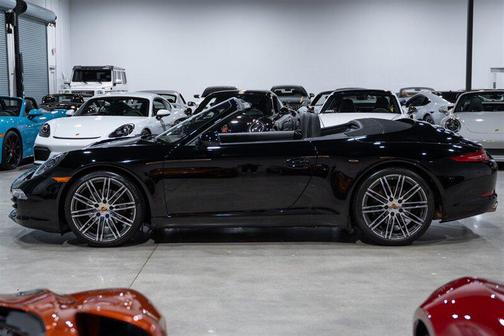 2016 Porsche 911 Carrera