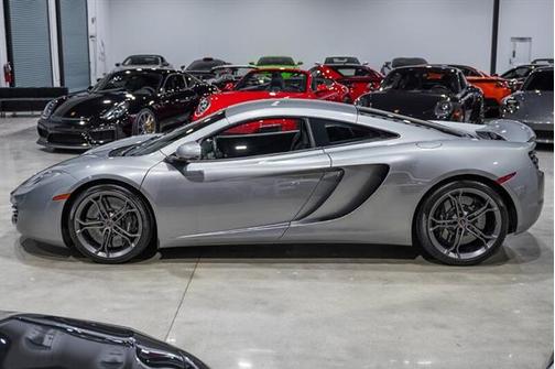 2012 McLaren MP4-12C Base