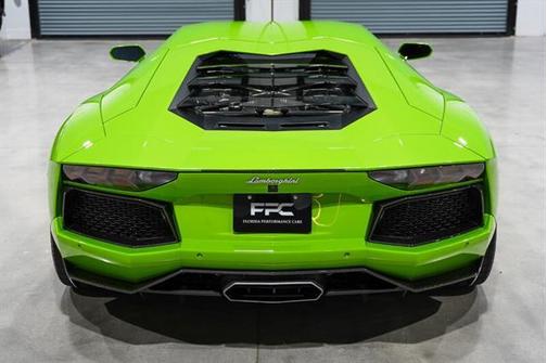2016 Lamborghini Aventador LP700-4