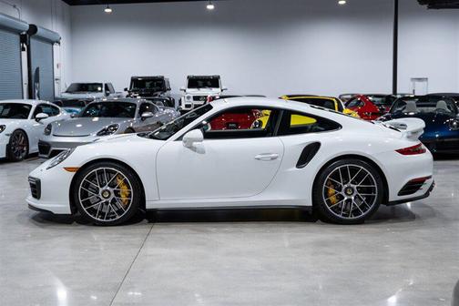 2017 Porsche 911 Turbo S