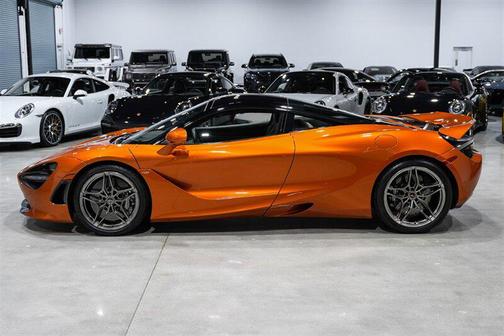 2018 McLaren 720S Base