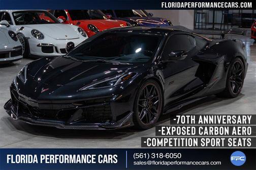 Carbon Flash Metallic 2023 Chevrolet Corvette Z06