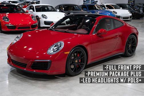 2019 Porsche 911 Carrera 4S