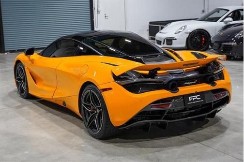 2018 McLaren 720S Base